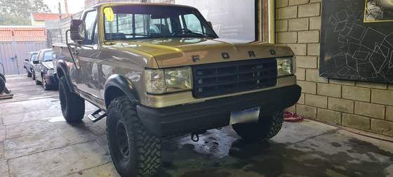 FORD F-1000 3.9 SUPER SÉRIE 4X2 CS 8V TURBO DIESEL 2P MANUAL FORD F-1000 3.9 SUPER SÉRIE 4X2 CS 8V TURBO DIESEL 2P MANUAL